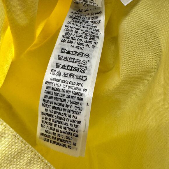 Disney Winnie the Pooh Shirt Womens Small Yellow Embroidered Button Up NEW - Picture 10 of 11